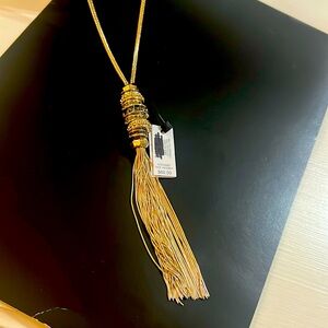 WHBM NECKLACE